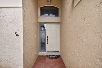 5008 Elpine Way in West Palm Beach, FL - Building Photo - Building Photo