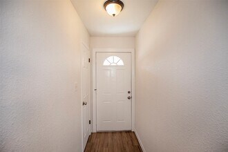 4809 39th St E in Dickinson, TX - Building Photo - Building Photo