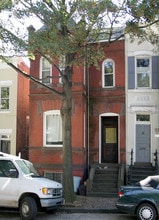 3336 P St NW in Washington, DC - Building Photo - Building Photo