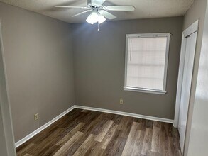 8425 Cedarcrest Dr in Southaven, MS - Building Photo - Building Photo