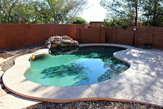 15767 N 165th Ln in Surprise, AZ - Building Photo - Building Photo