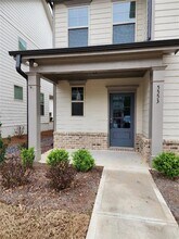 5553 Shallow Branch Dr in Flowery Branch, GA - Building Photo - Building Photo