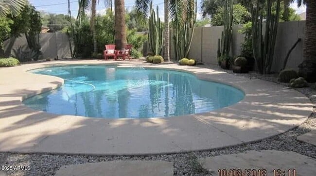 1509 W Flynn Ln in Phoenix, AZ - Building Photo - Building Photo
