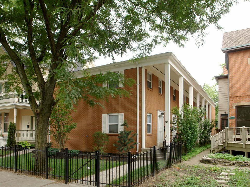 51 King Ave in Columbus, OH - Foto de edificio