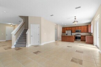 23 London Dr in Palm Coast, FL - Building Photo - Building Photo