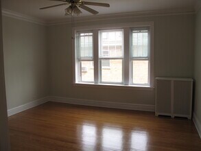 4827 Elm St, Unit 3 in Skokie, IL - Building Photo - Building Photo