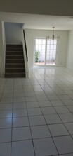 12 Hazelnut in Irvine, CA - Building Photo - Building Photo