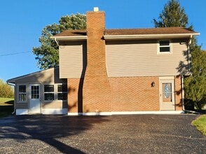 8346 Ulery Rd in New Carlisle, OH - Building Photo - Building Photo