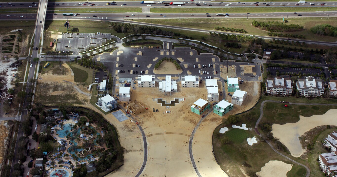 Spectrum+ at Reunion Resort Condos in Reunion, FL - Foto de edificio