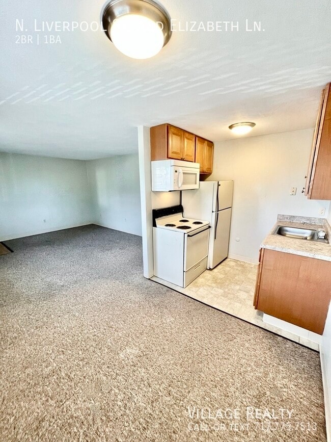 55 N Liverpool St in Manchester, PA - Building Photo - Building Photo