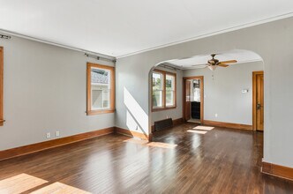 1608 S 55th St in Omaha, NE - Building Photo - Building Photo