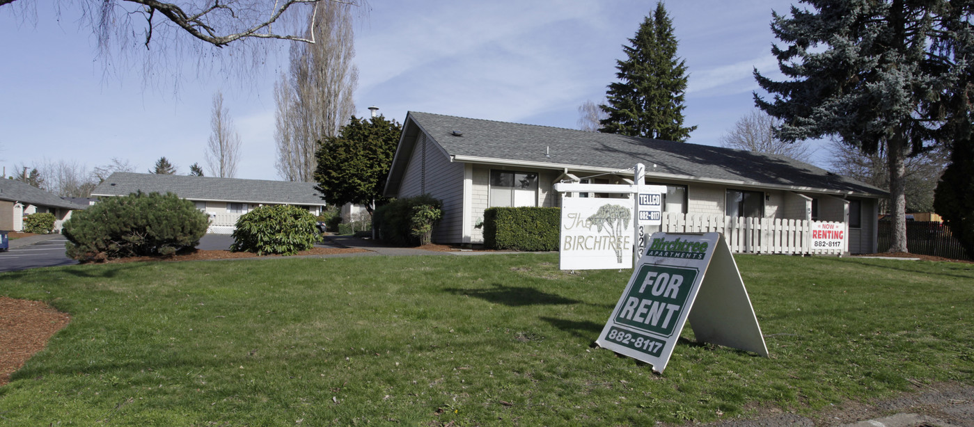 The Birchtree Apartments in Vancouver, WA - Building Photo