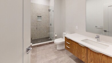 122 Highland Rd, Unit 101 in Somerville, MA - Building Photo - Building Photo
