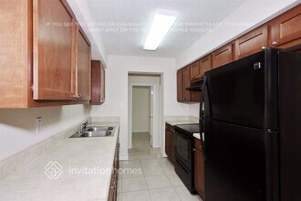 5919 Tavendale Dr in Orlando, FL - Building Photo - Building Photo
