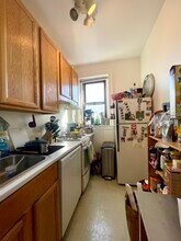 5 Ayr Rd, Unit 3 in Boston, MA - Foto de edificio - Building Photo