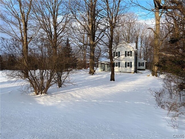 2709 King Rd in Paris, NY - Building Photo - Building Photo