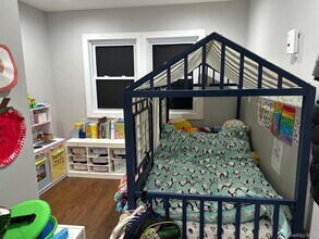 71 Lannon Pl in Port Washington, NY - Building Photo - Building Photo