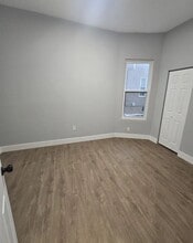 9 William St, Unit 2 in East Orange, NJ - Building Photo - Building Photo