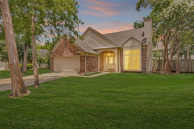 16042 Glenbrook Knoll Ln