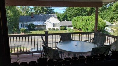 1127 S Allen St in State College, PA - Foto de edificio - Building Photo