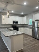 2712 W Bewick St in Fort Worth, TX - Building Photo - Building Photo