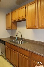 2901 University Dr in Lawrence, KS - Building Photo - Building Photo