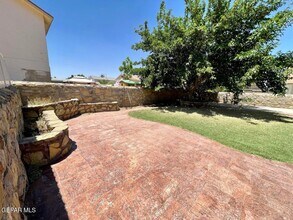 3033 Tierra Humeda Dr in El Paso, TX - Building Photo - Building Photo
