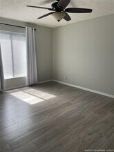 2114 SW Silver Pine Way in Palm City, FL - Building Photo - Building Photo