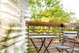 2505 Thornton Rd in Austin, TX - Building Photo - Building Photo