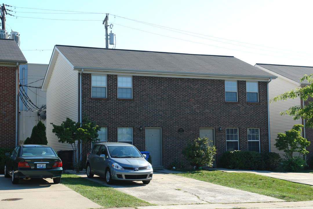 2891 Gribbin Dr in Lexington, KY - Building Photo