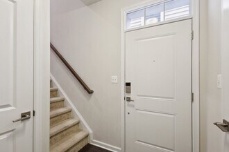 23235 Milltown Knoll Square in Ashburn, VA - Building Photo - Building Photo