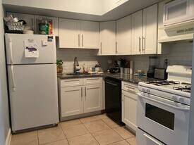 7733 Oxford Ave in Philadelphia, PA - Building Photo