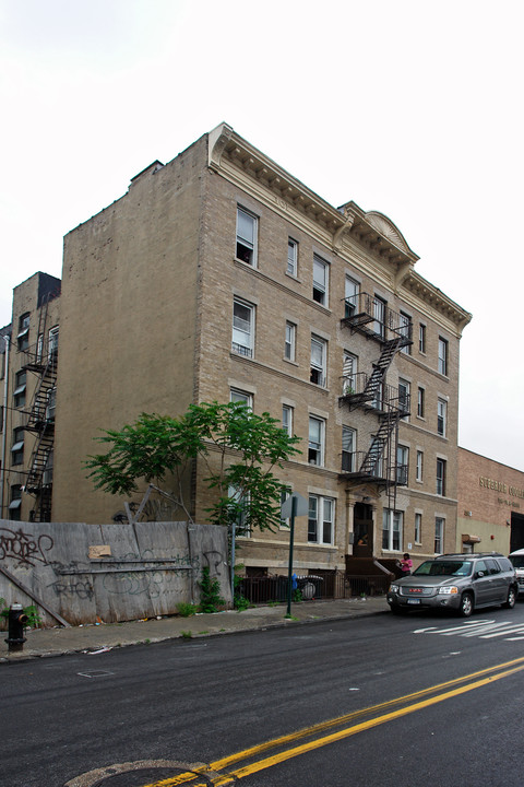 189 20th St in Brooklyn, NY - Building Photo