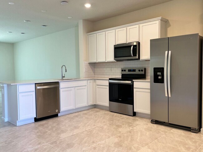 2538 Winsome Wy in Davenport, FL - Building Photo - Building Photo