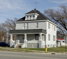 337 S Poplar St in Centralia, IL - Building Photo