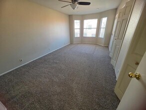 7724 W Oraibi Dr in Glendale, AZ - Building Photo - Building Photo