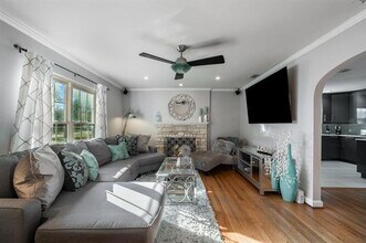 6455 Sondra Dr in Dallas, TX - Building Photo - Building Photo