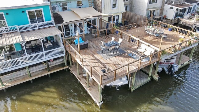 property at 4523 Kingston Harbor Dr