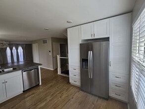 2480 Bella Dr in Pingree Grove, IL - Building Photo - Building Photo