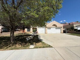 38758 Almador Ct in Palmdale, CA - Building Photo