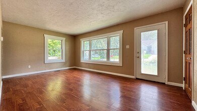 600 W Cherokee Dr in Bloomington, IN - Building Photo - Building Photo