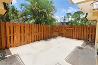 5552 Malt Dr in Ft. Myers, FL - Foto de edificio - Building Photo