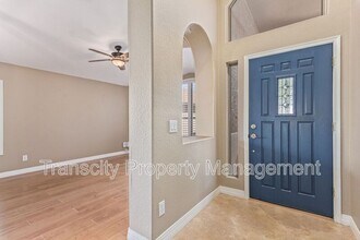 1028 E Orchid Ln in Gilbert, AZ - Building Photo - Building Photo