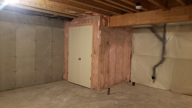 7271 N Silver Spring Way in Eagle Mountain, UT - Building Photo - Building Photo