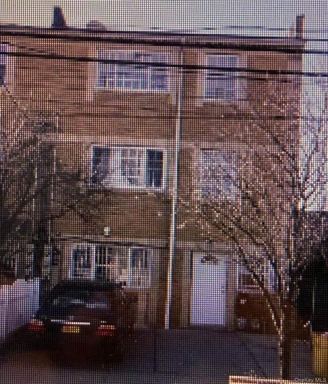 106-12 156th St in Queens, NY - Building Photo - Building Photo