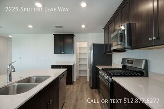7225 Spotted Leaf Wy in Austin, TX - Building Photo - Building Photo