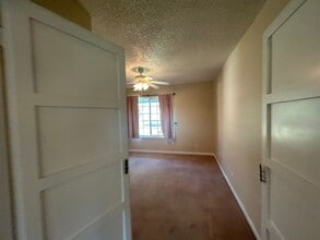 670 Northwood Dr in Merced, CA - Building Photo - Building Photo