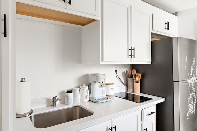 639 W Pepper Pl in Mesa, AZ - Building Photo - Building Photo