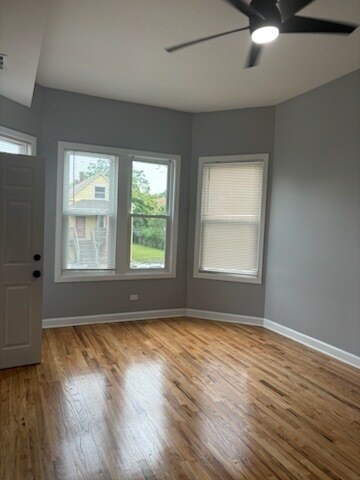 8020 S Coles Ave, Unit 1 in Chicago, IL - Building Photo - Building Photo