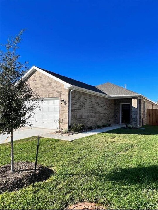 23014 Undertaken Path in Katy, TX - Building Photo